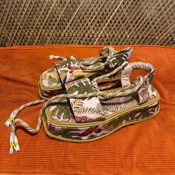 Farm Rio Platform Sandals - Picture 2 of 4